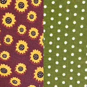 Reversible Pet Bandana - Small Daisies with Green Dots Reversible Pet Bandana - Small Daisies with Green Dots