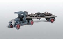 785-244 HO EARLY DIAMOND T SEMI TRACOR W/FLATBED TRAILER