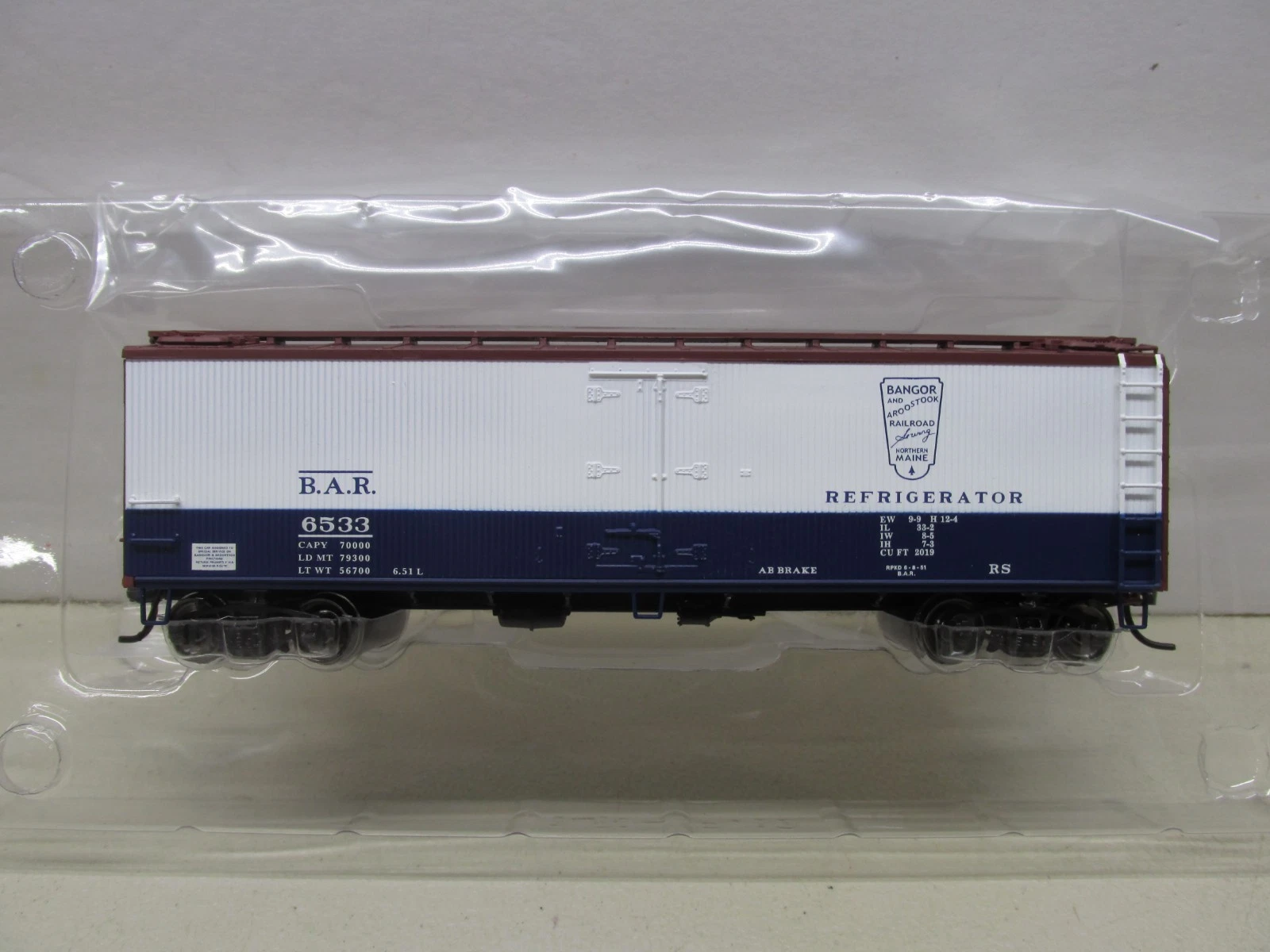 085-34465-04 HO BAR WOOD SIDE REFRIGERATOR CAR 