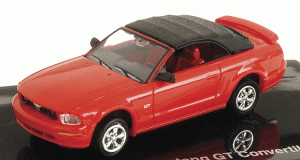 636-38382 HO 2005 FORD MUSTANG GT CONVERTIBLE TOP UP