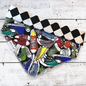 Reversible Pet Bandana - Sneaker with Black/White Checkered